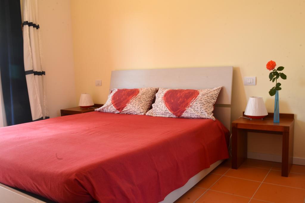 B&B Sotto Le Stelle Фано Номер фото